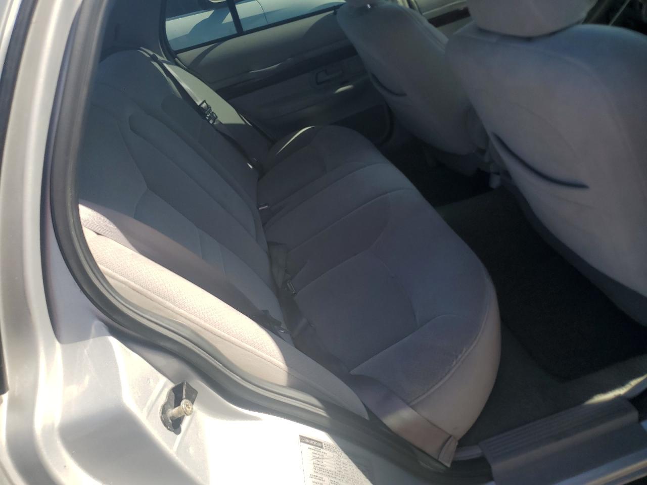 2000 MERCURY Grmarquis VIN 2MEFM75W7YX655319 photo 10