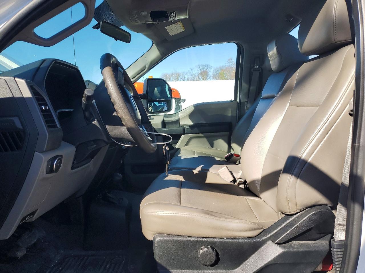 2017 Ford F350 VIN 1FTBF3B69HEB43988 photo 7