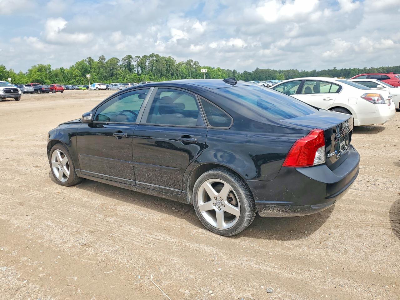 2008 Volvo S40 VIN YV1MS382882378287 photo 2