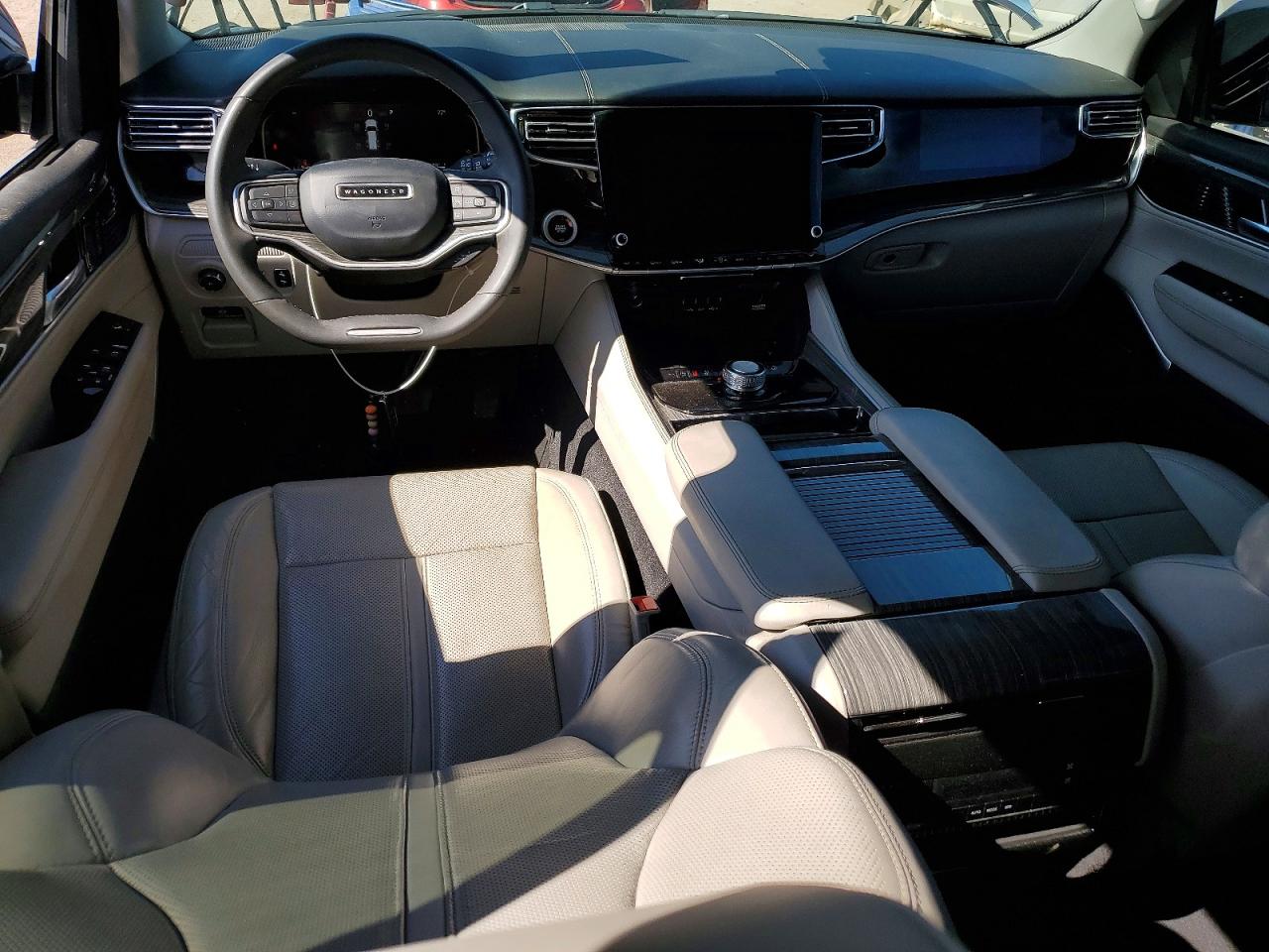 2022 Jeep Wagoneer VIN 1C4SJUBTXNS109145 photo 8
