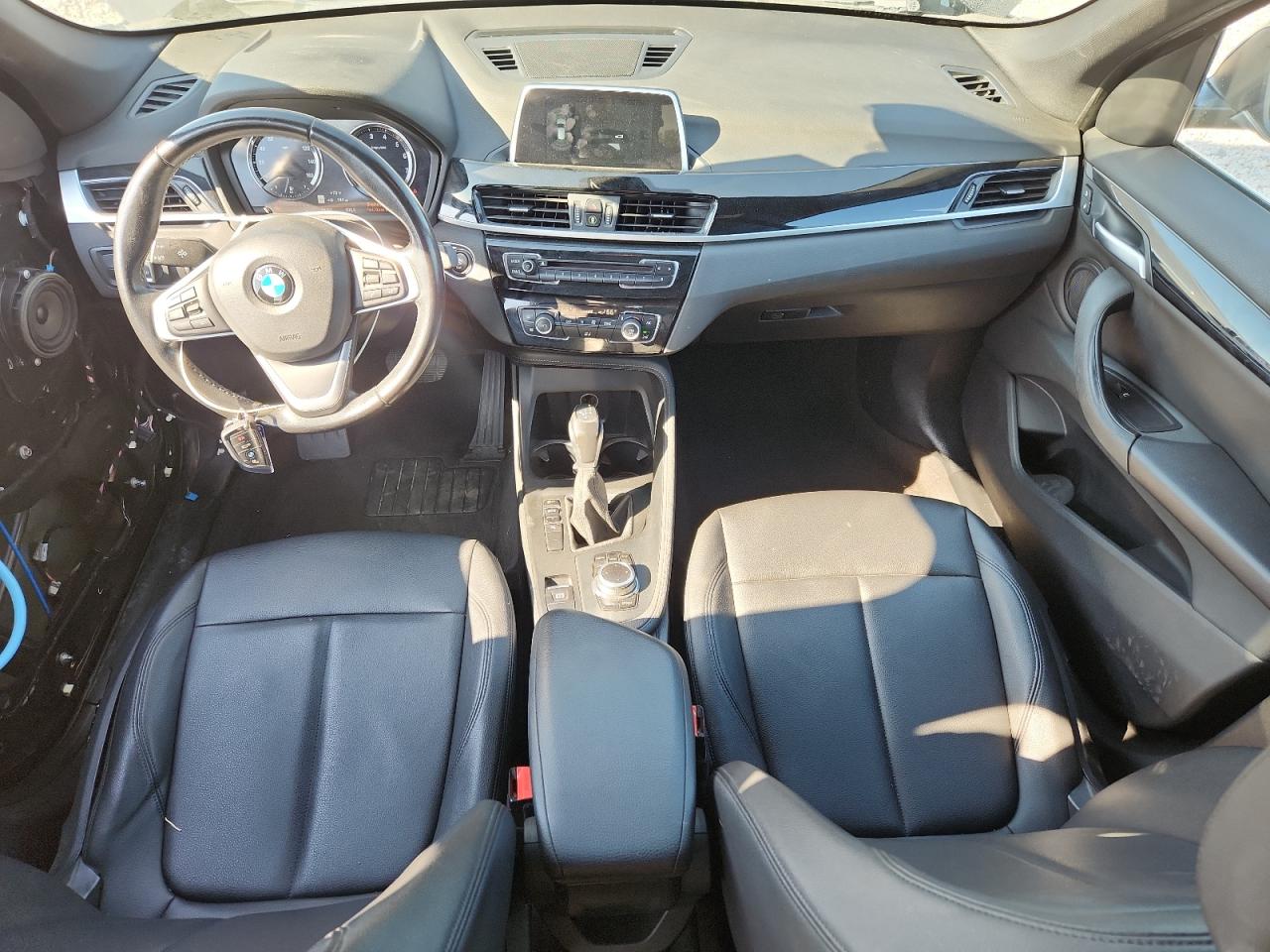 2019 BMW X1 VIN WBXHU7C57K3H46363 photo 8