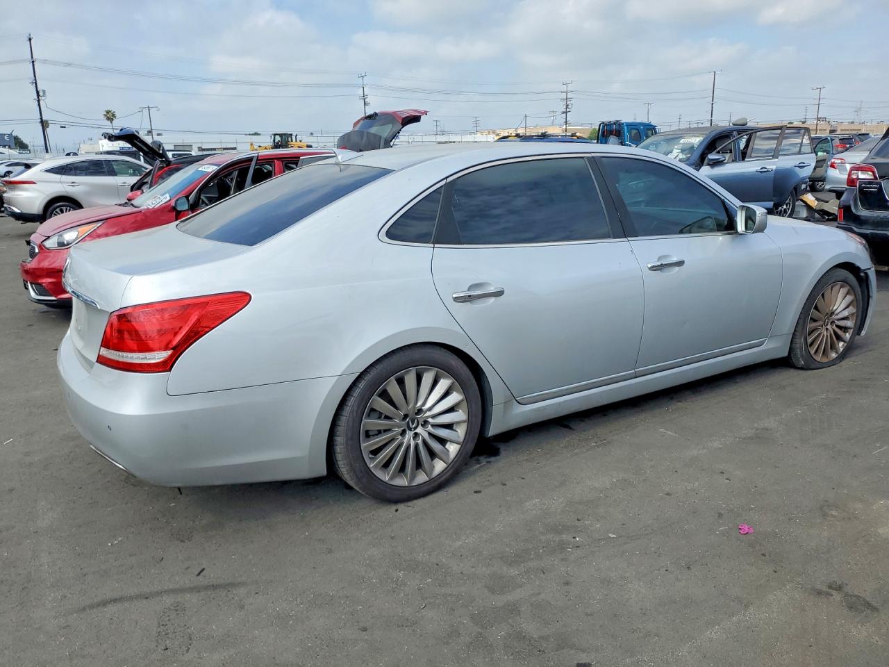 2015 Hyundai Equus VIN KMHGH4JH4FU094190 photo 3