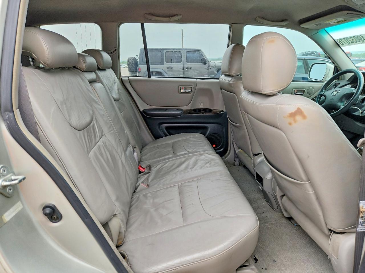2002 Toyota Highlander VIN JTEGF21AX20047633 photo 11