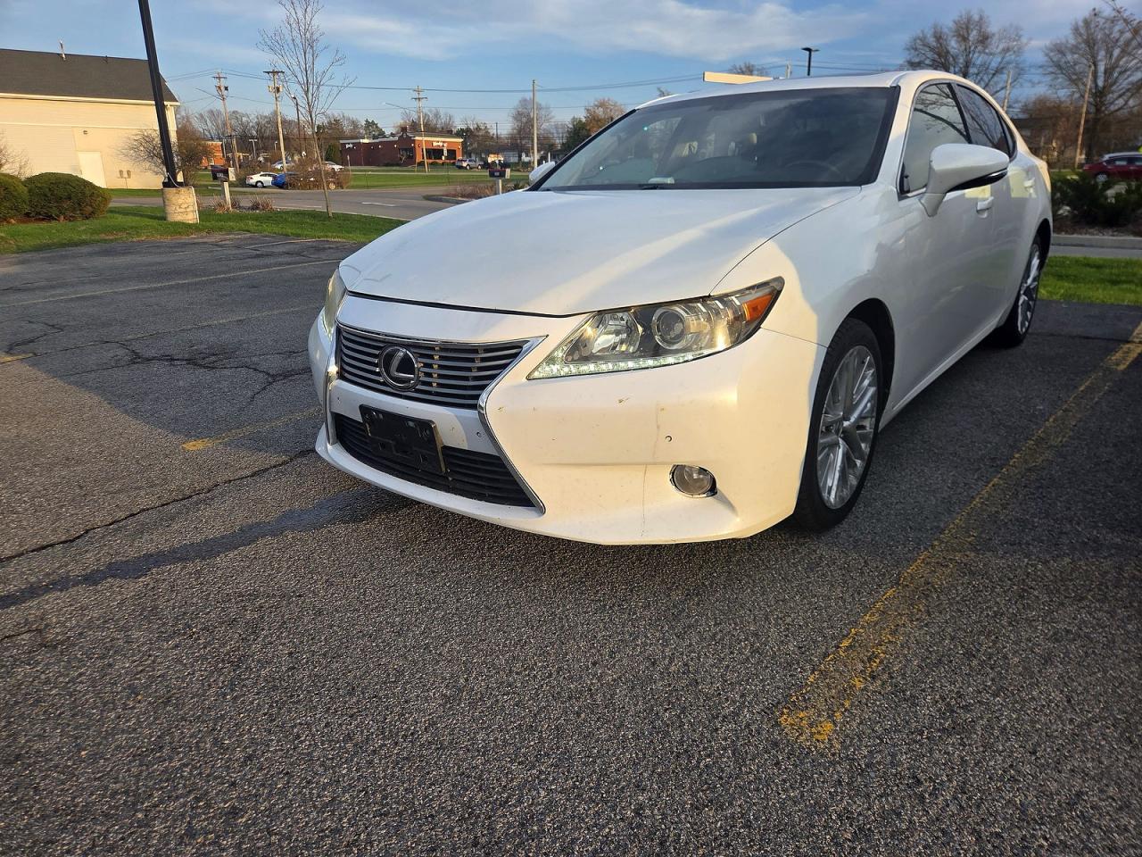 2013 Lexus ES350 VIN JTHBK1GG5D2008034 photo 2