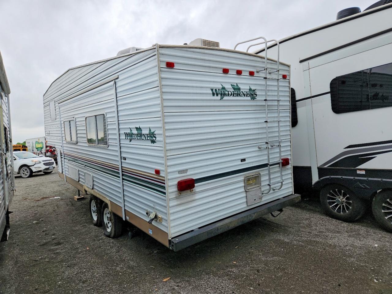 2003 FLEETWOOD All models VIN 1ED5H262234279487 photo 3