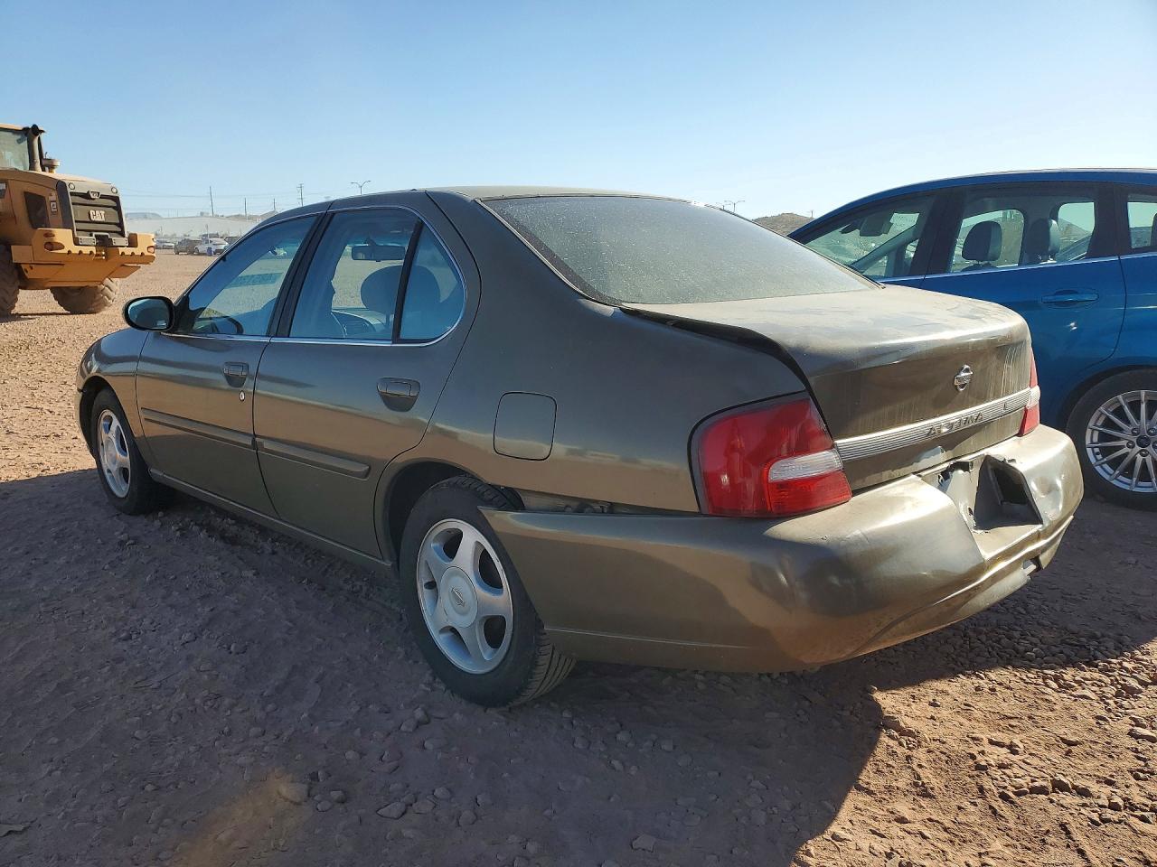 2000 NISS Altima VIN 1N4DL01DXYC144309 photo 2