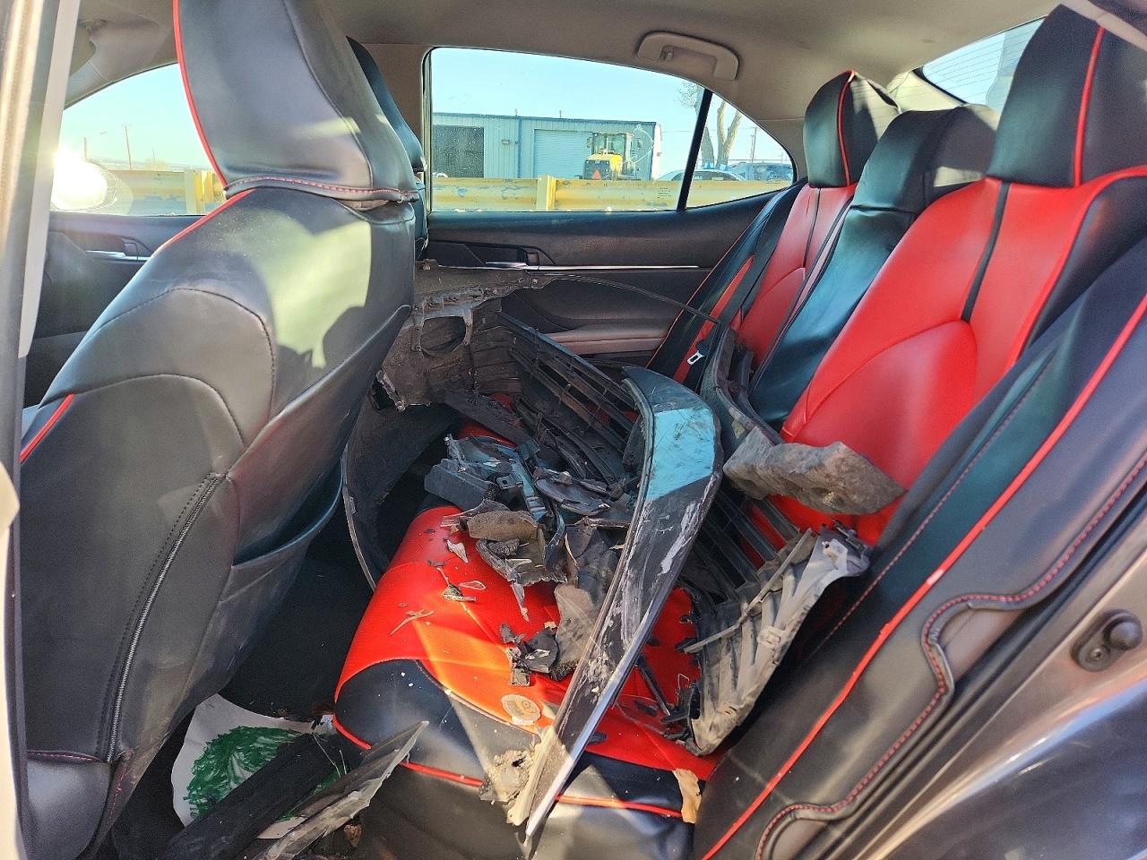 2021 Toyota Camry sola VIN 4T1C31AK1MU556449 photo 10