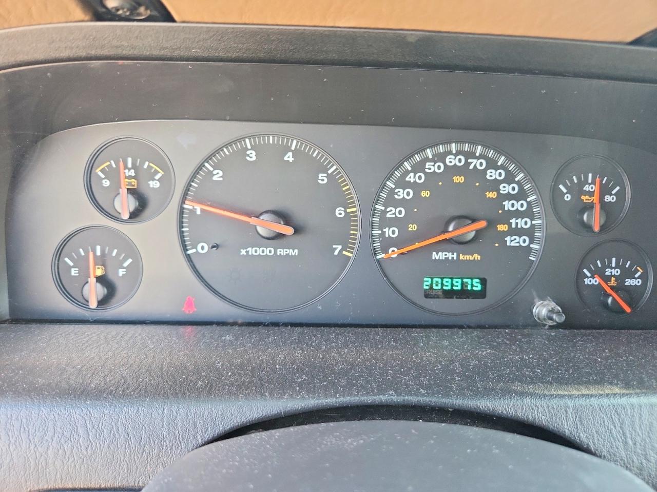 2001 Jeep Cherokee VIN 1J4GW48S11C621185 photo 9