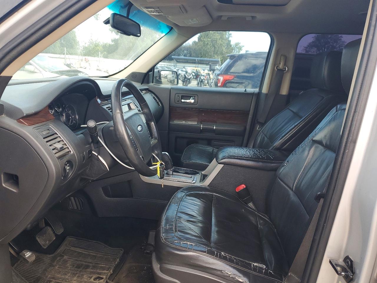 2010 Ford Flex VIN 2FMGK5CC4ABA14393 photo 7