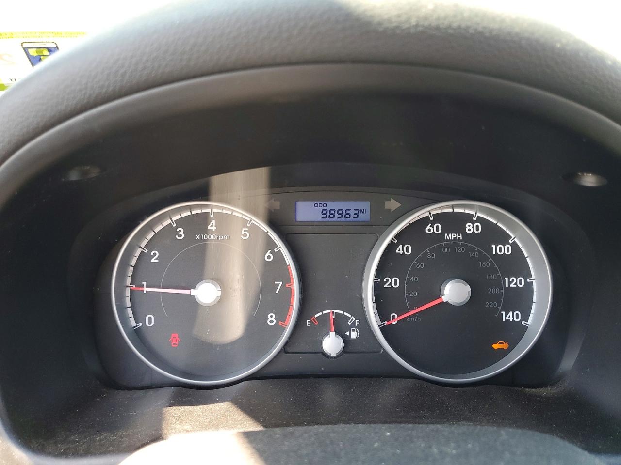 2011 Hyundai Accent VIN KMHCM3AC7BU187188 photo 9