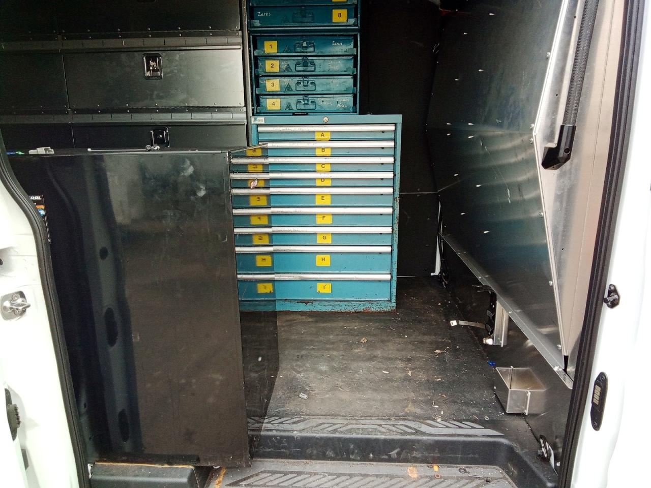 2025 FORD Transit VIN 1FTBW3X85SKA79502 photo 11