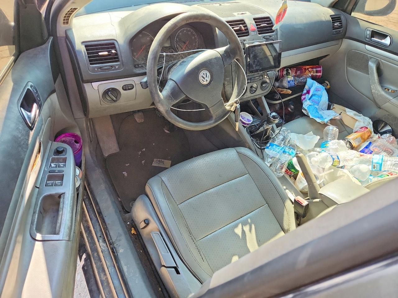 2006 Volkswagen Jetta VIN 3VWST71K26M766744 photo 8