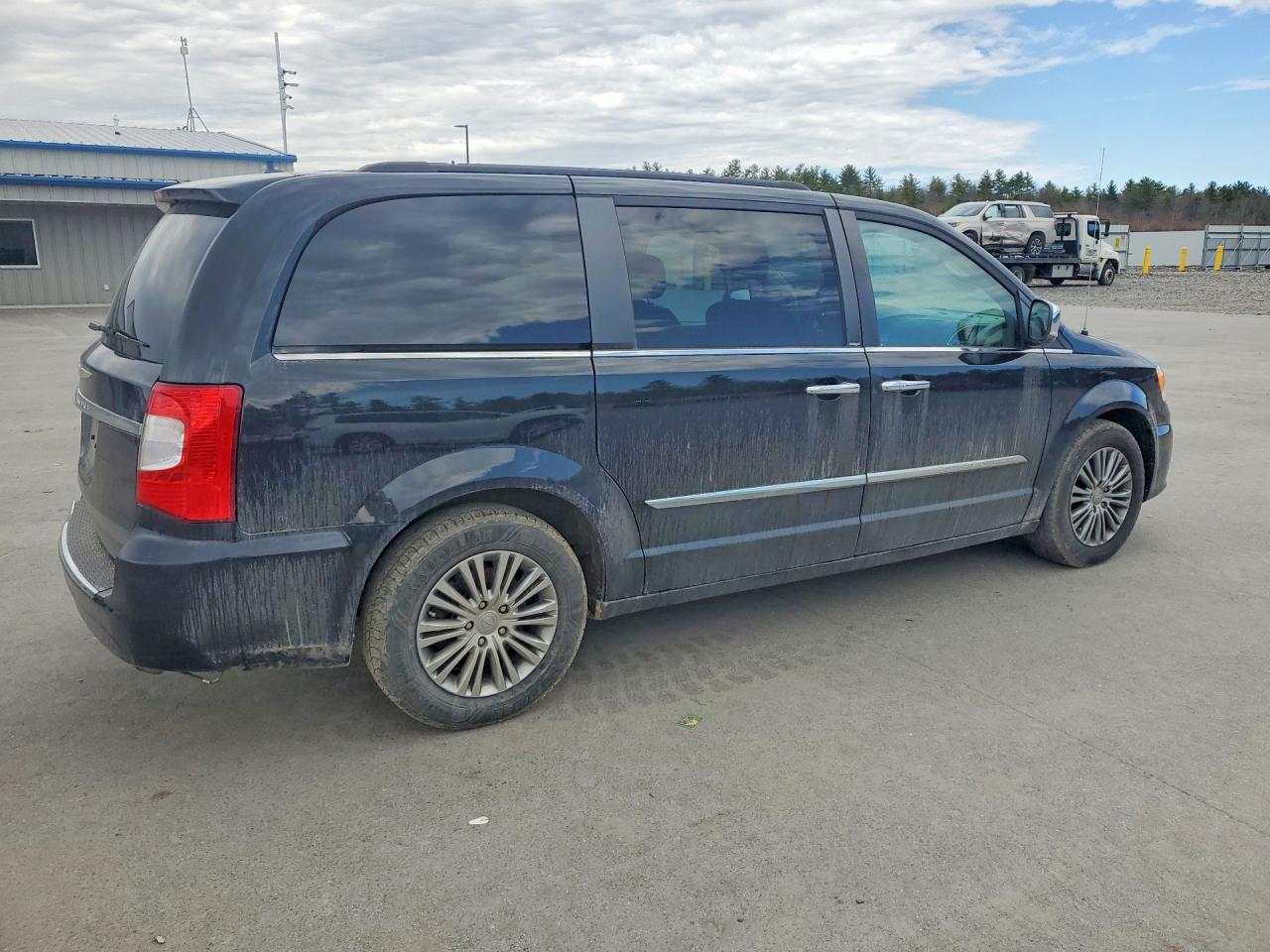 2014 Chrysler Minivan VIN 2C4RC1CG0ER346480 photo 3