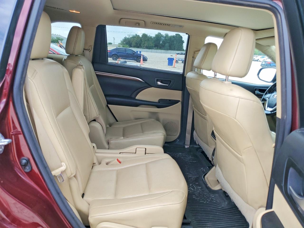 2017 TOYOTA Highlander VIN 5TDDZRFH6HS435932 photo 11