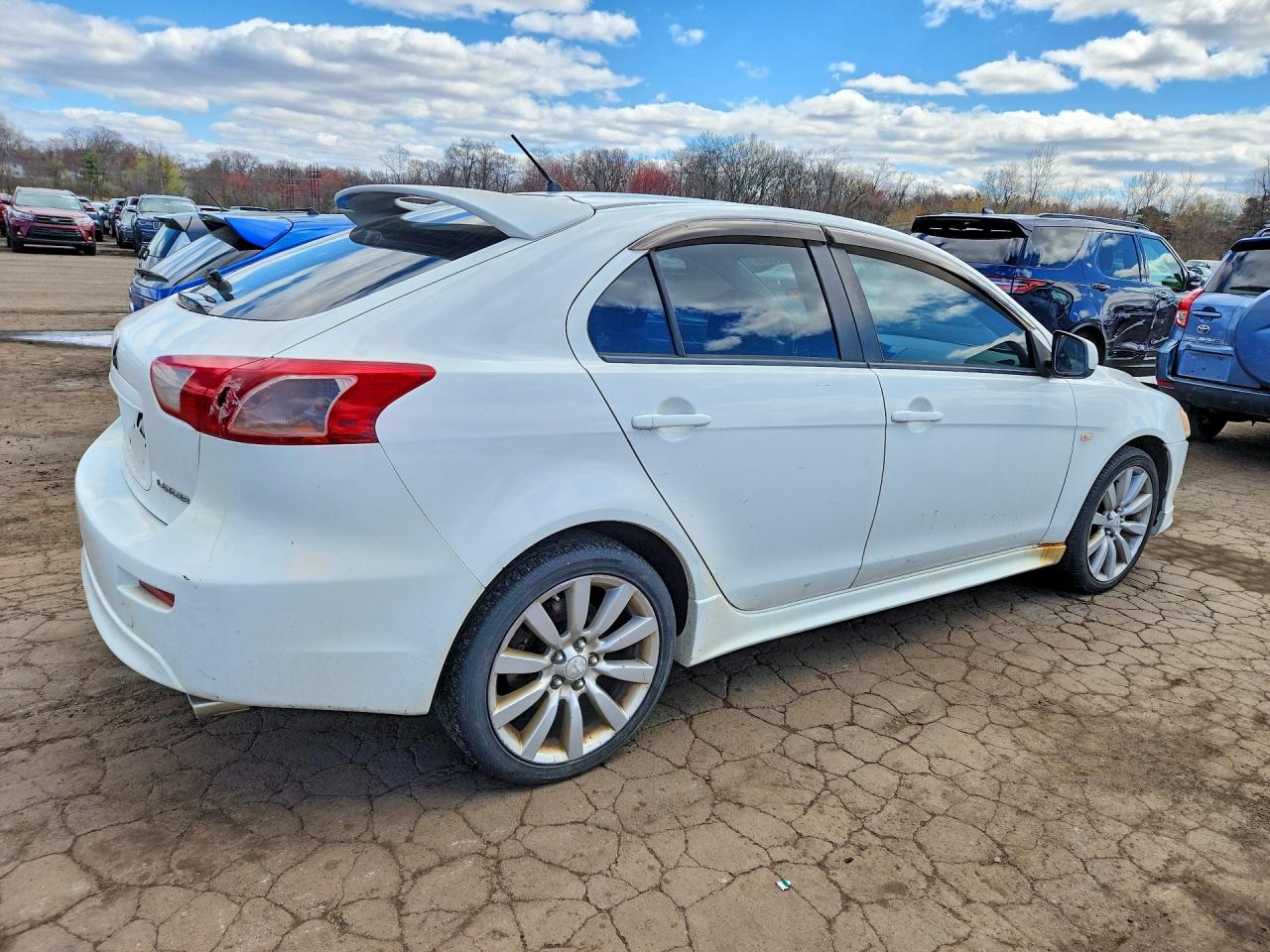 2010 Mitsubishi Lancer VIN JA32X8HW7AU002588 photo 3