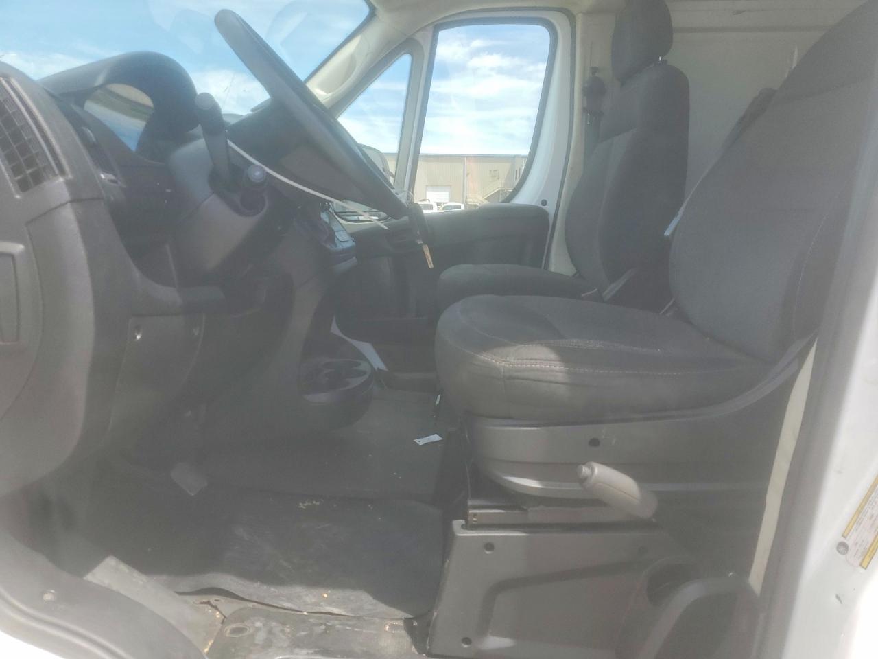 2019 Ram Promaster VIN 3C6TRVDG0KE559931 photo 7