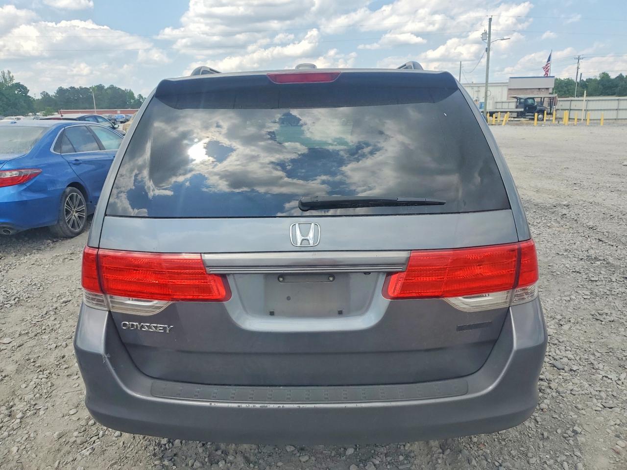2010 Honda All models VIN 5FNRL3H79AB025841 photo 6