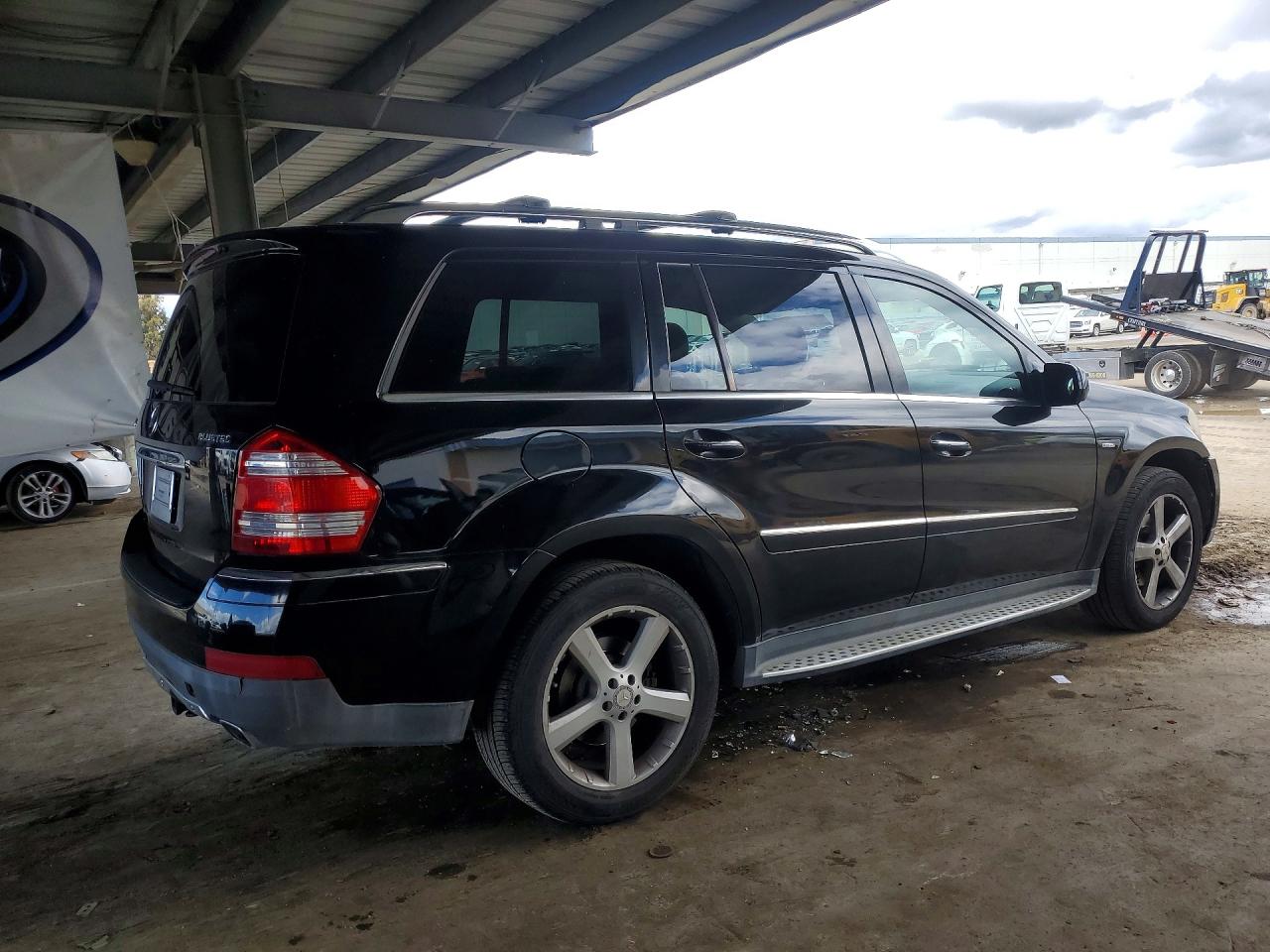 2009 Mercedes Gl-class VIN 4JGBF25E69A528555 photo 3