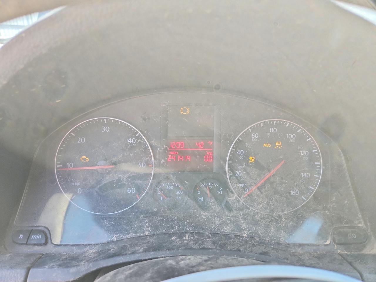 2006 Volkswagen Jetta VIN 3VWST71K26M766744 photo 9