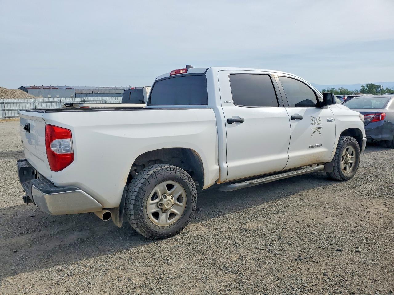 2020 TOYOTA Tundra VIN 5TFDY5F17LX915527 photo 3