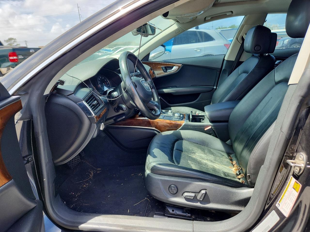 2012 Audi A7 VIN WAUSGAFC7CN006264 photo 7
