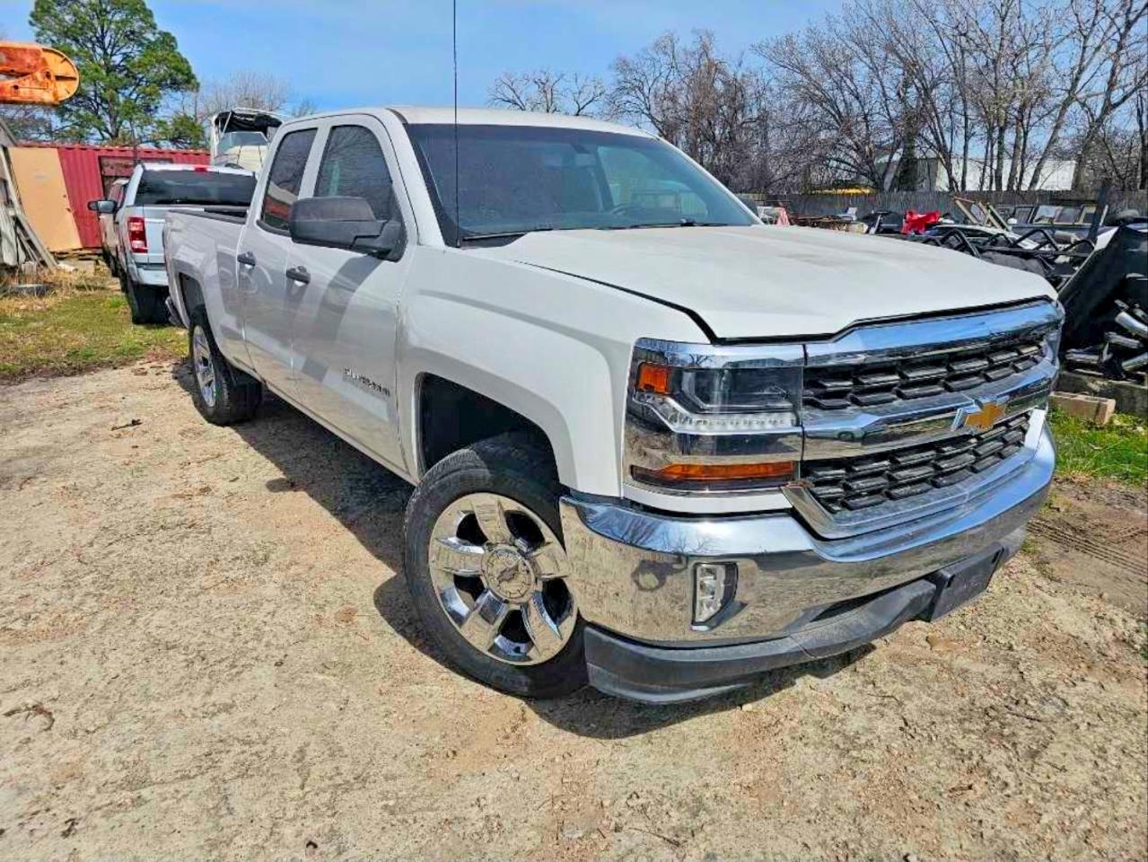 2016 Chevrolet All models VIN 1GCVKPEH0GZ333764 photo 1