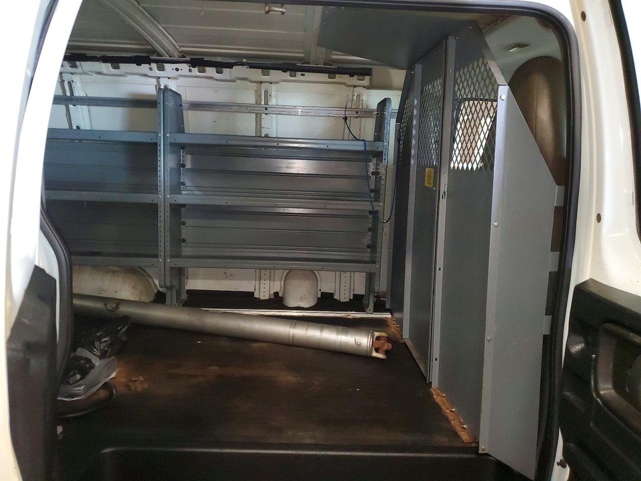 2014 CHEV Express VIN 1GCWGFCA9E1100337 photo 11