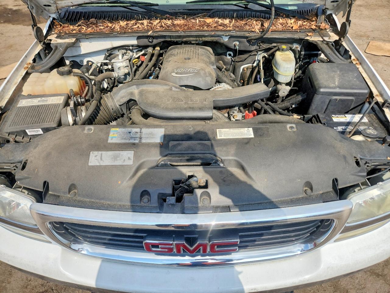 2003 GMC Yukon VIN 1GKGK26U83R302820 photo 12