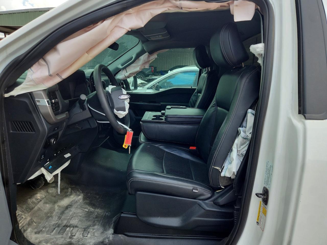 2025 Ford F150 VIN 1FTMF1K56SKD79575 photo 7