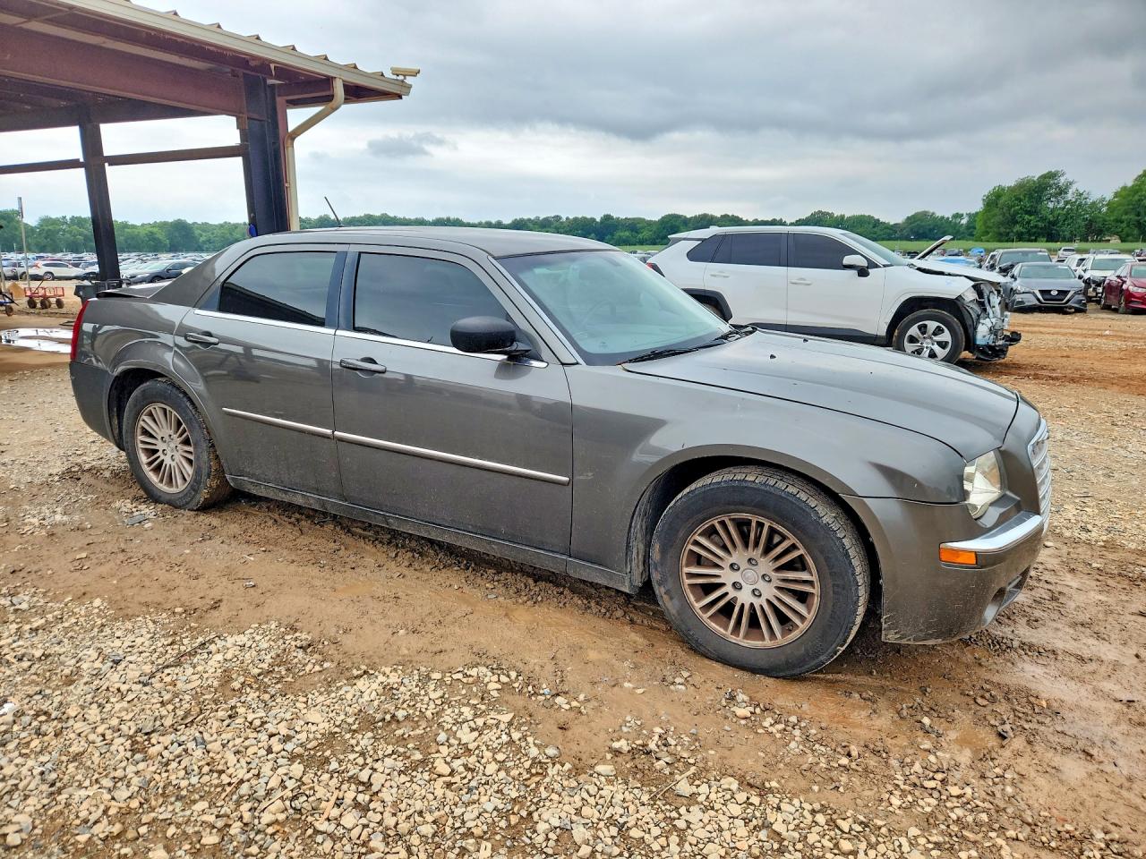2008 Chrysler 300 VIN 2C3KA53G08H269025 photo 4