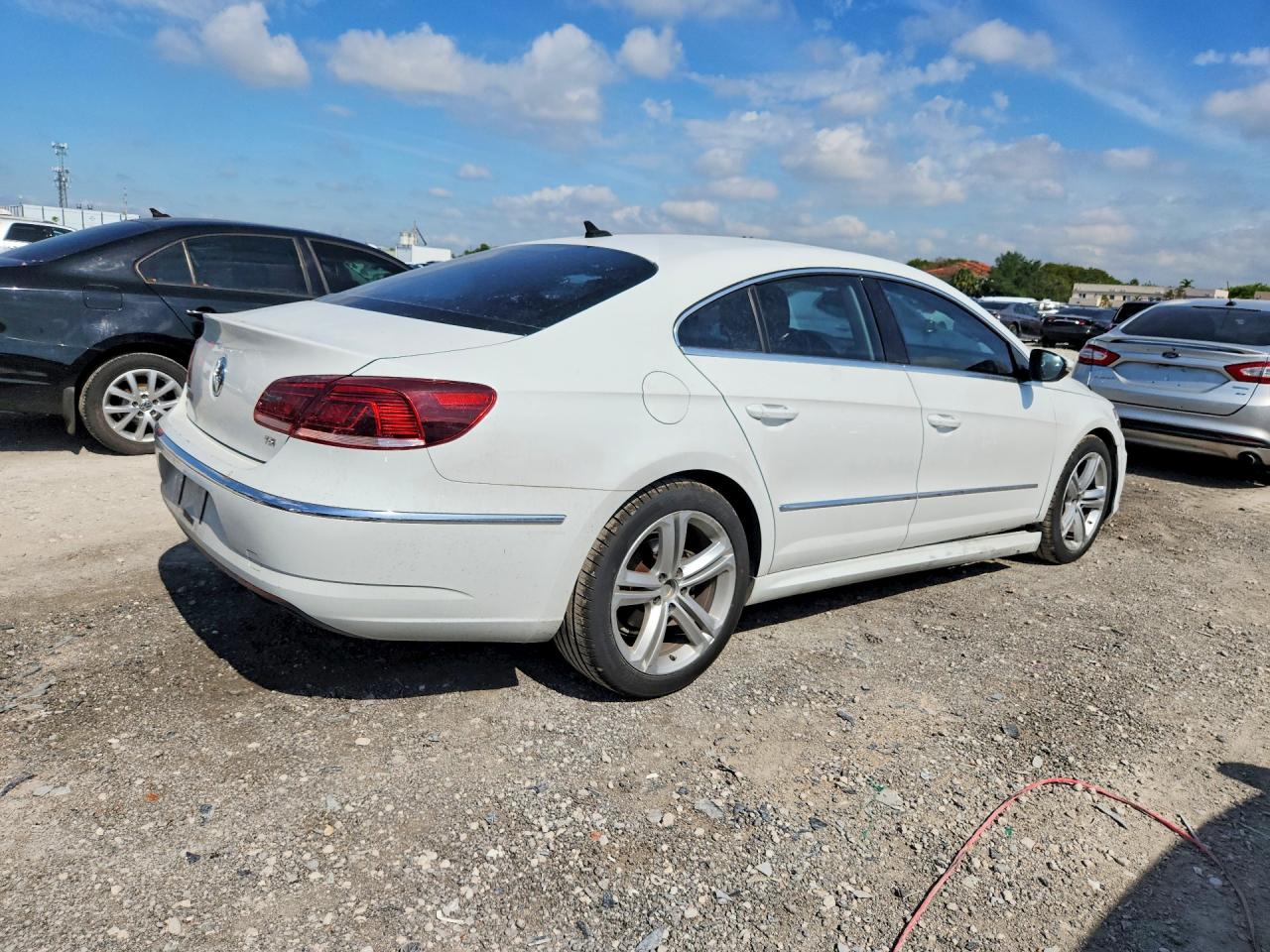 2016 Volkswagen Cc VIN WVWBN7AN0GE513081 photo 3