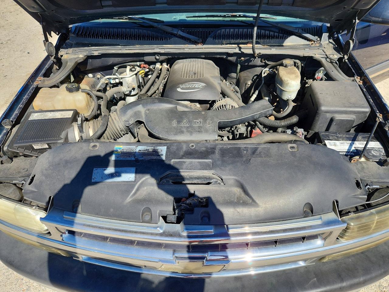2005 CHEVROLET Suburban VIN 3GNEC16Z35G251890 photo 12