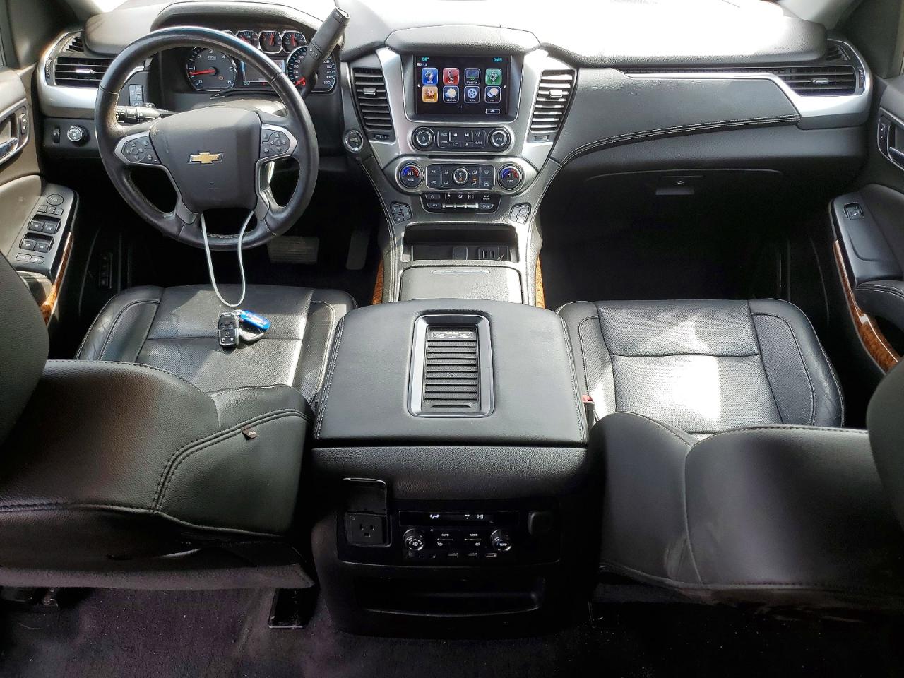 2017 Chevrolet Suburban VIN 1GNSKJKC6HR258554 photo 8