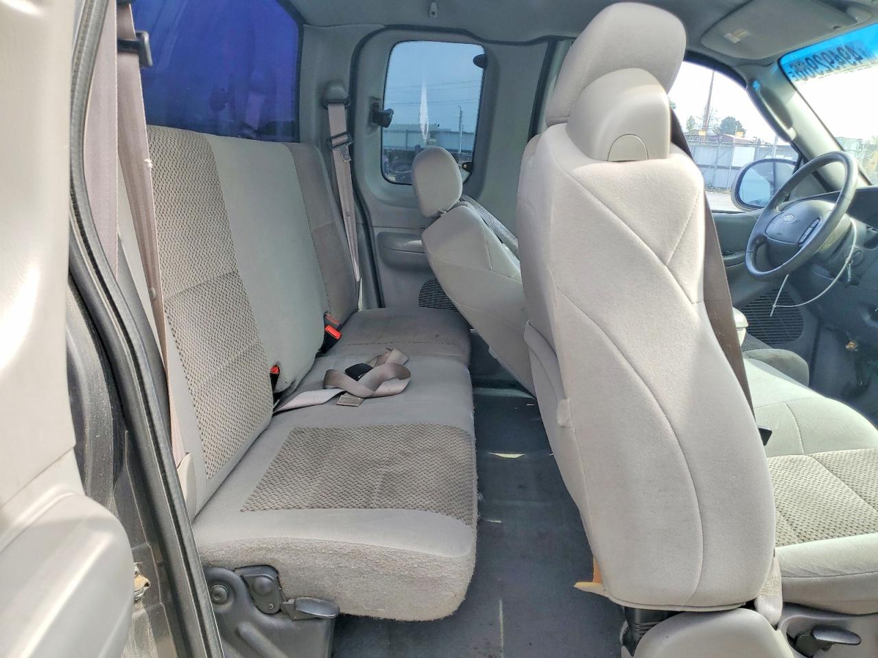2003 Ford F150 VIN 1FTRX17W43NA75732 photo 10