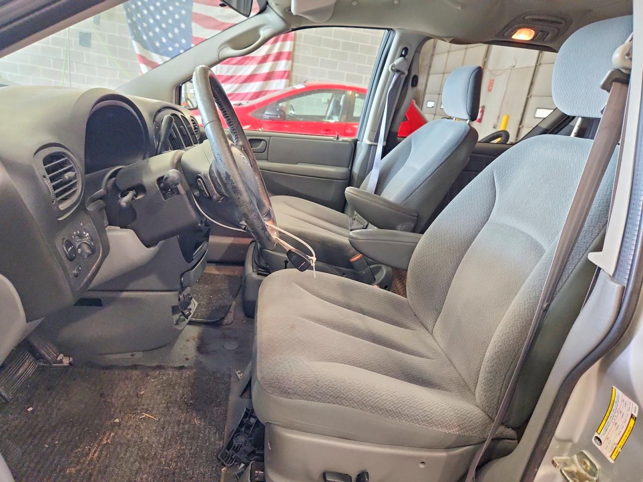 2005 Dodge Caravan VIN 2D4GP44L65R267052 photo 7