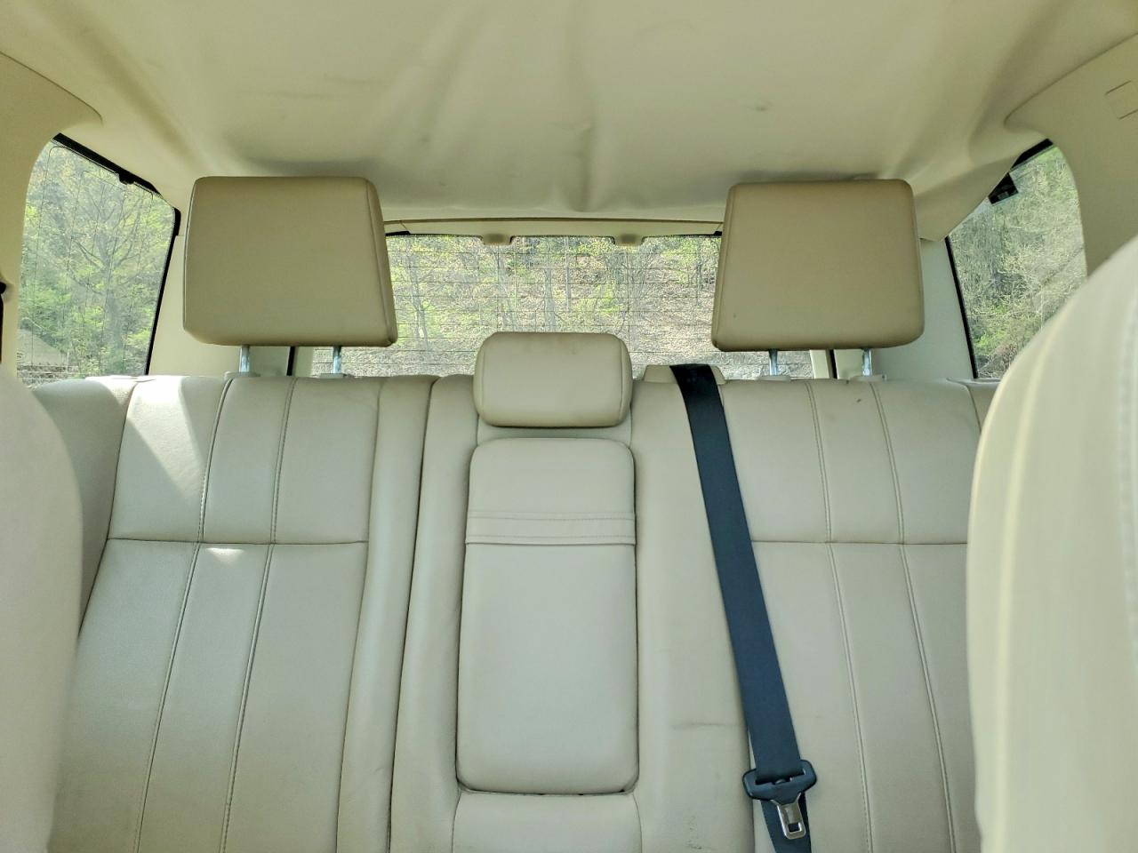 2011 Land Lr2 VIN SALFR2BN7BH246836 photo 10
