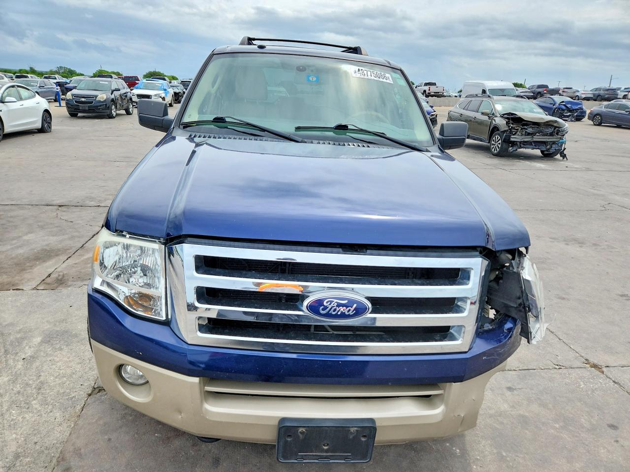 2010 Ford Expedition VIN 1FMJU1J57AEA99215 photo 5