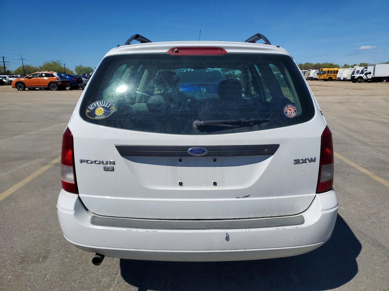 2006 Ford Focus VIN 1FAFP36N16W254824 photo 6