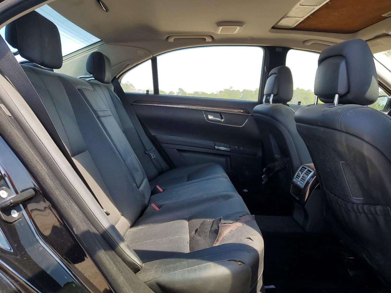 2009 Mercedes-Benz S class VIN WDDNG86X99A240892 photo 10