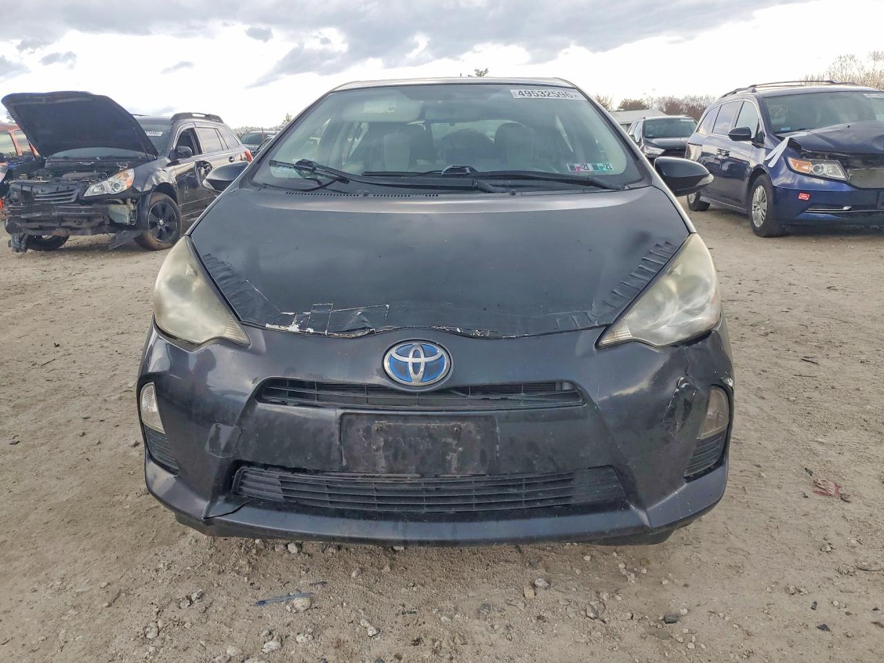 2013 Toyota Prius c on VIN JTDKDTB38D1553680 photo 5