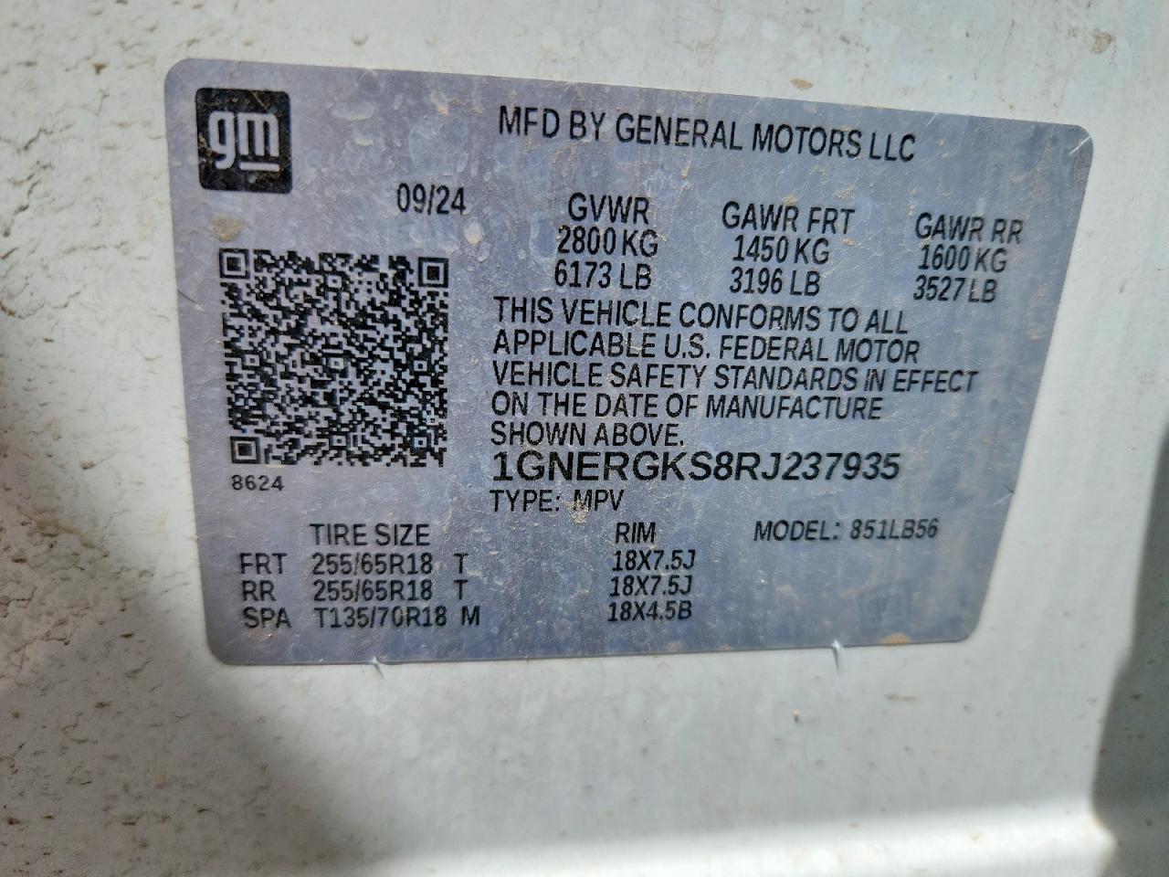 2024 Chevrolet Traverse VIN 1GNERGKS8RJ237935 photo 12
