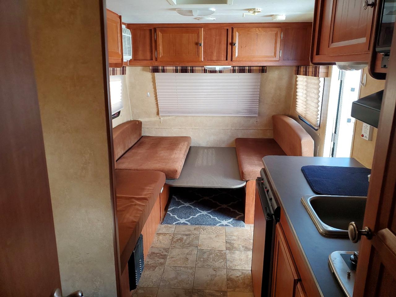 2012 JAYCO All models VIN 1UJBJ0AJ4C77E0087 photo 5