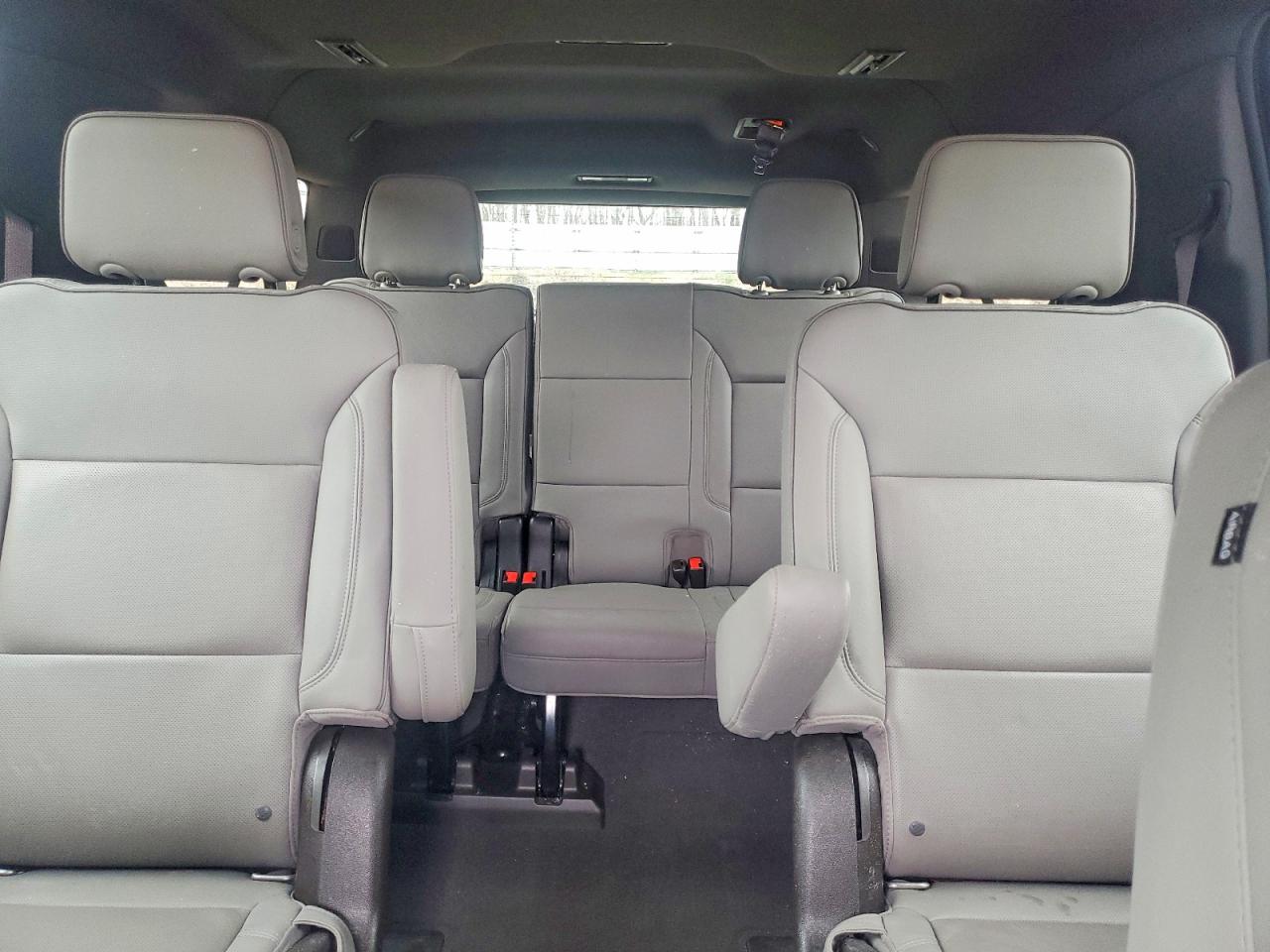 2021 GMC Yukon VIN 1GKS2GKD1MR148367 photo 10
