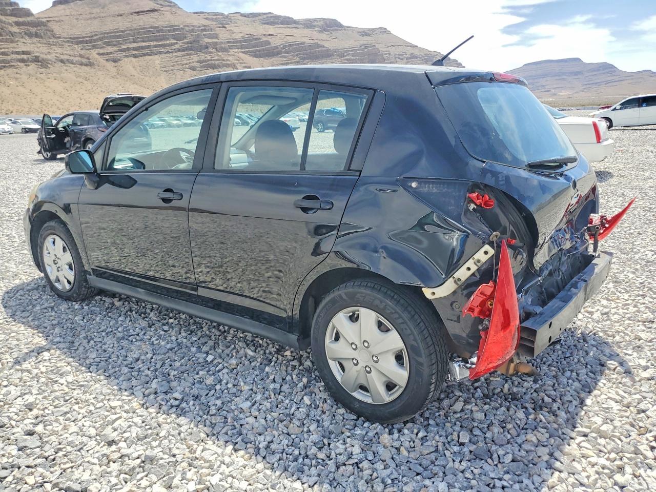 2007 NISS Versa VIN 3N1BC13E37L365379 photo 2