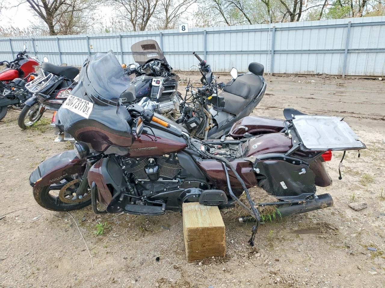 2022 HARLEY Fl VIN 1HD1KEF13NB658188 photo 3