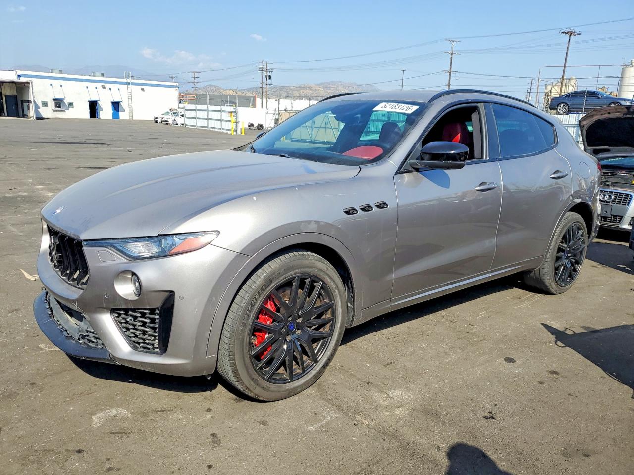 2019 Maserati Levante VIN ZN661YUS0KX323555 photo 1