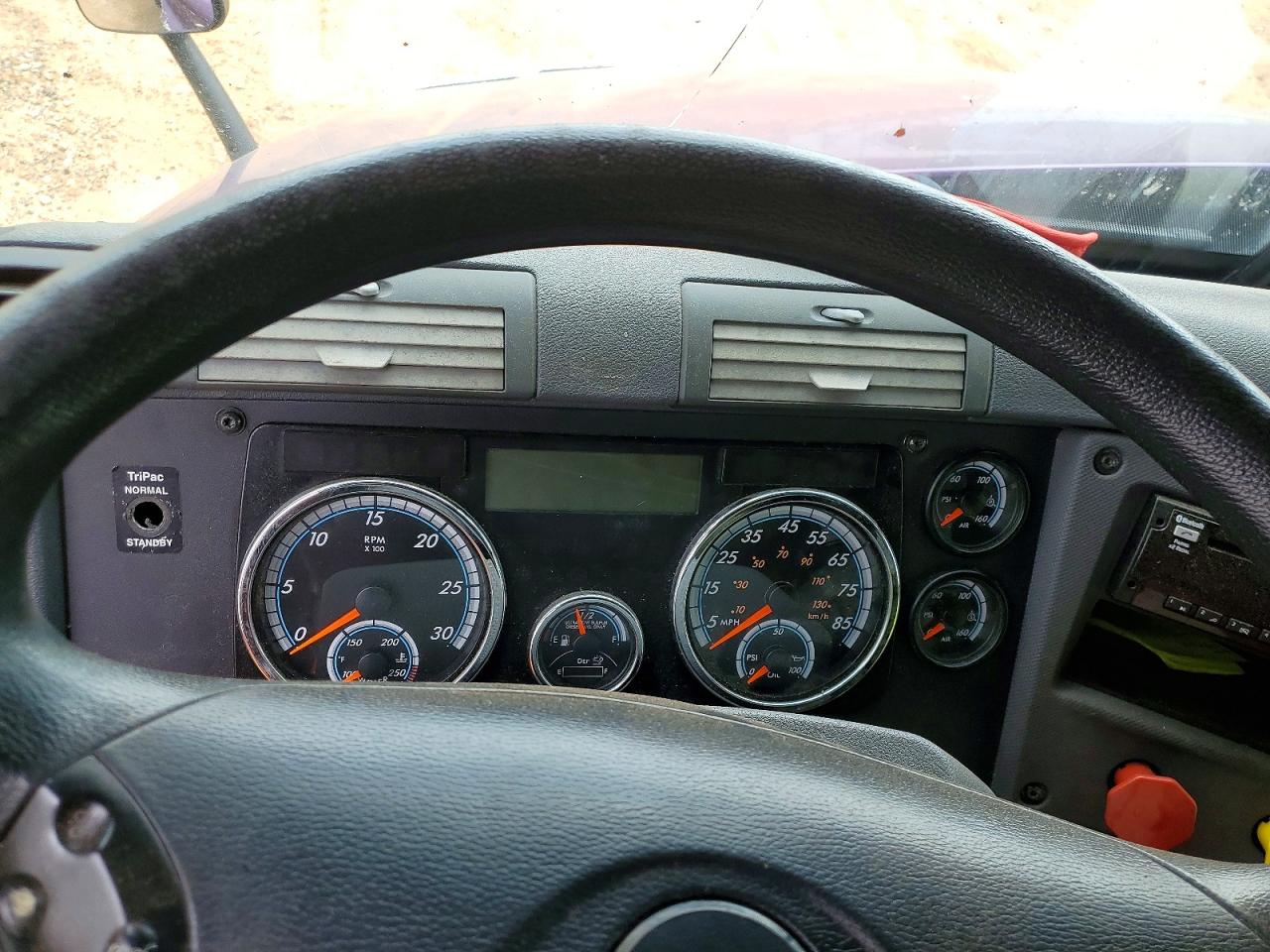 2017 FREIGHTLINER All other VIN 3AKJGLDR6HSHU3816 photo 8