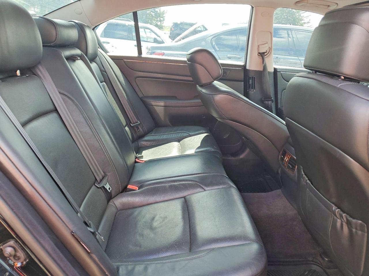 2009 Hyundai Genesis VIN KMHGC46E89U043048 photo 10