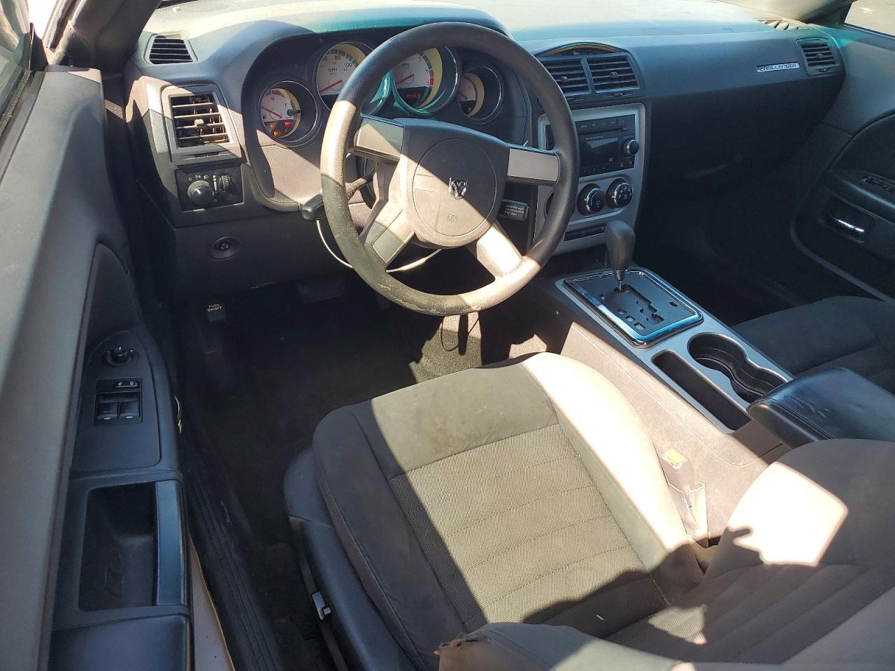 2010 DODGE Challenger VIN 2B3CJ4DV0AH179341 photo 8