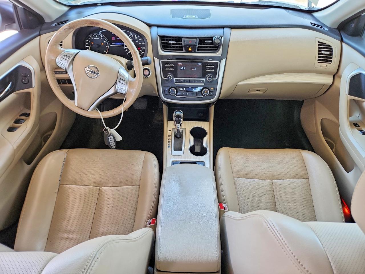 2017 Nissan Altima VIN 1N4AL3AP4HC204163 photo 8